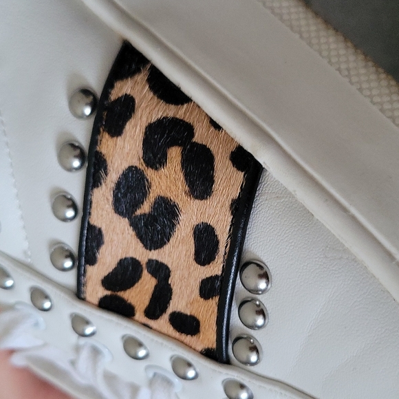 Steve Madden leopard/studded detailed sneakers - Picture 8 of 14